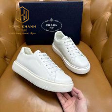 Giày nam Prada