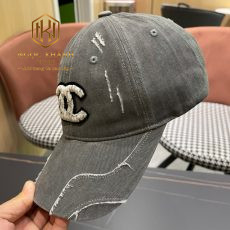 Mũ nam Chanel màu ghi