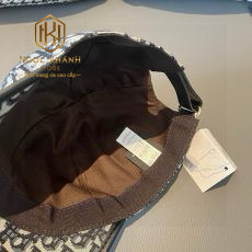 Mũ nam Dior màu đen