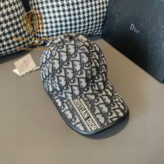 Mũ nam Dior màu đen