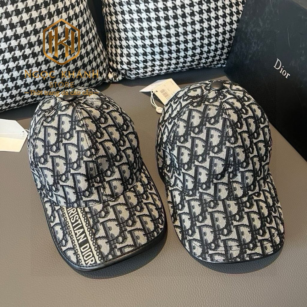 Mũ nam Dior màu đen