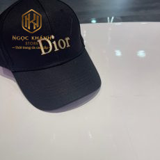 Mũ nam Dior màu đen