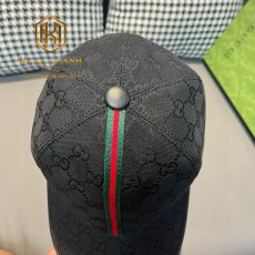 mu nam gucci hoa tiet logo mau den soc xanh do o giua 8