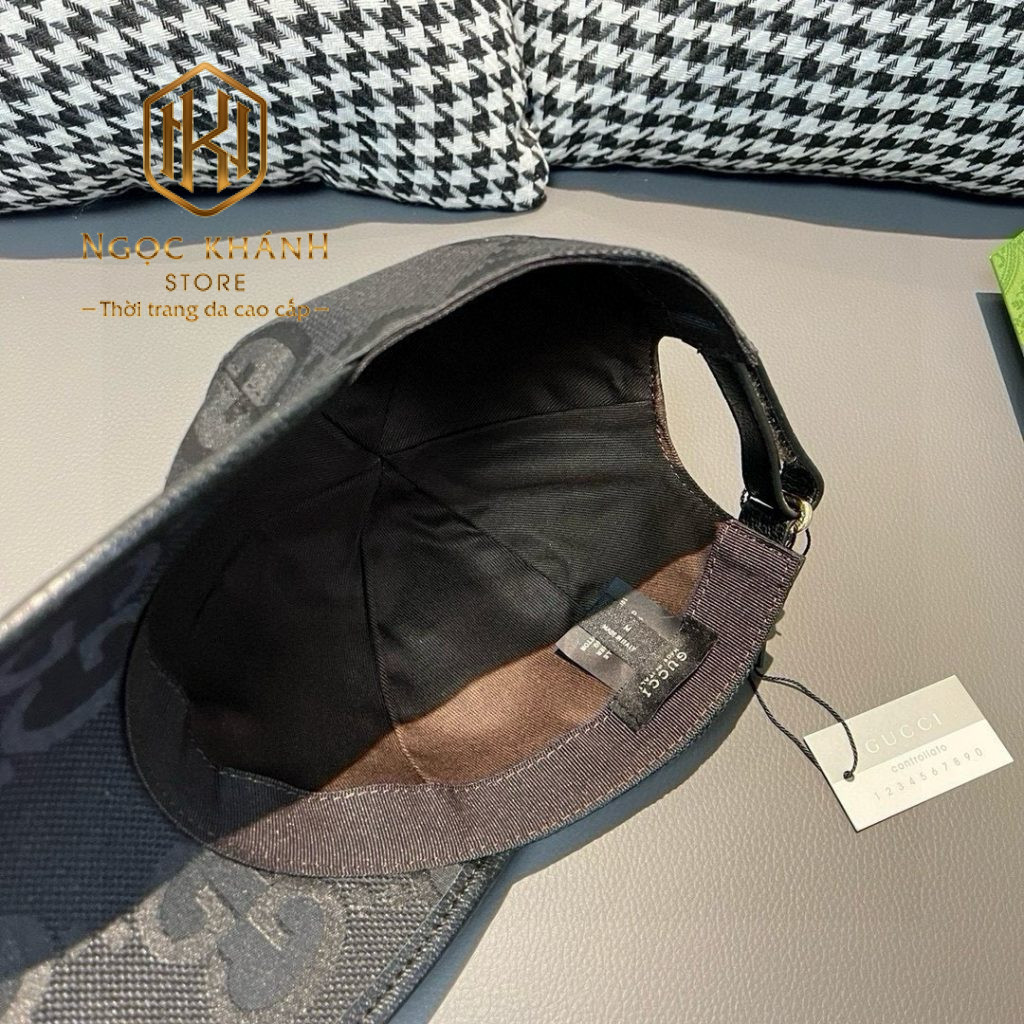 Mũ nam Gucci màu đen