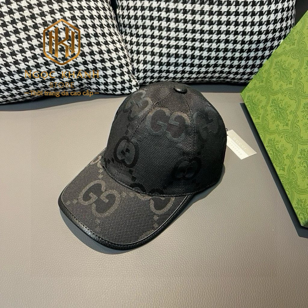 Mũ nam Gucci màu đen