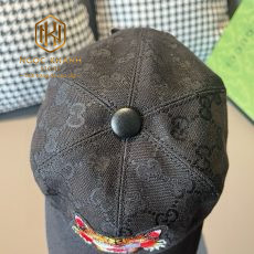 Mũ nam Gucci màu đen