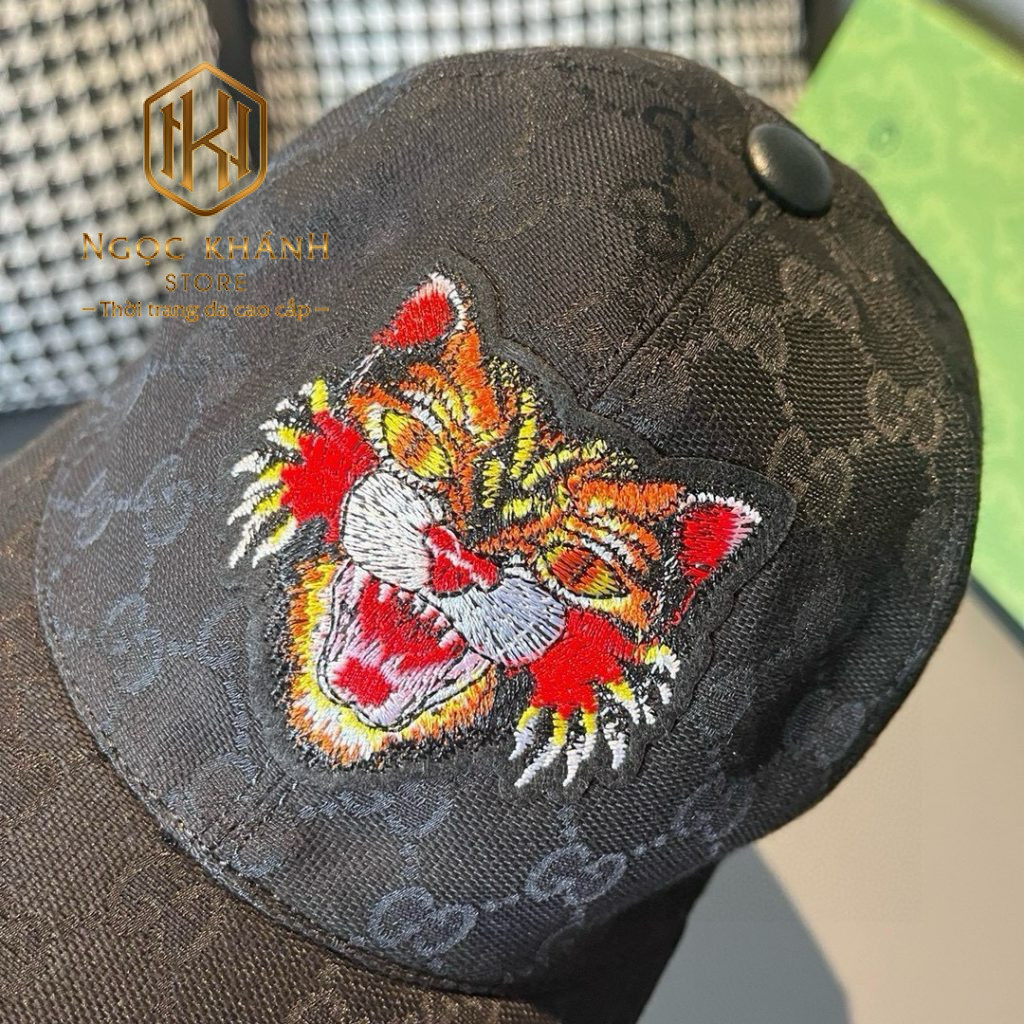 Mũ nam Gucci màu đen