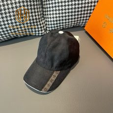 Mũ nam Louis Vuitton màu đen