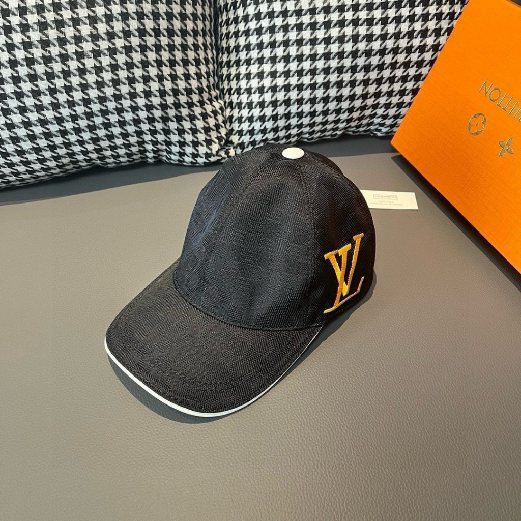 Mũ nam Louis Vuitton