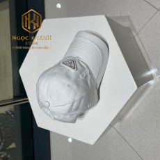 Mũ nam Prada màu trắng