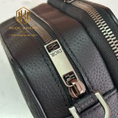 Túi đeo chéo nam Dior