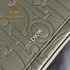 Túi đeo chéo nam Dior
