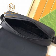 Túi đeo chéo nam Gucci