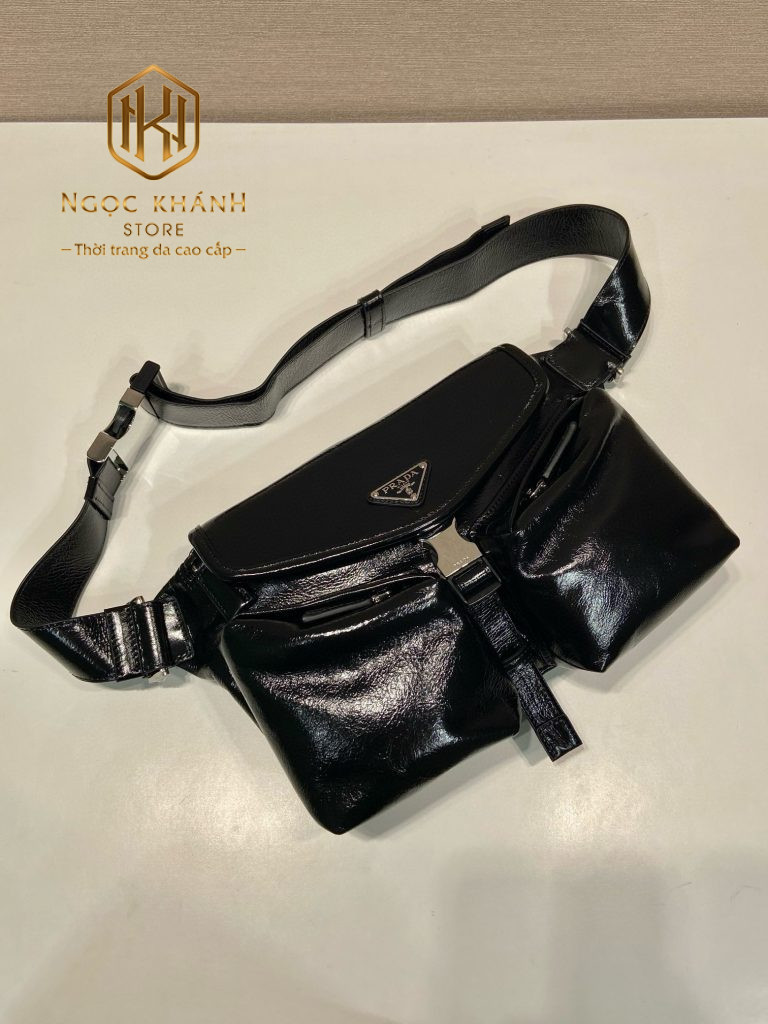 Túi đeo chéo nam Prada