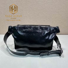 Túi đeo chéo nam Prada