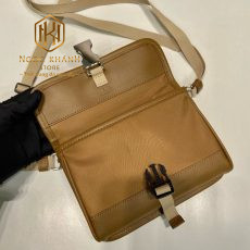 Túi đeo chéo nam Prada