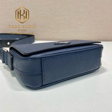 Túi đeo chéo nam Prada