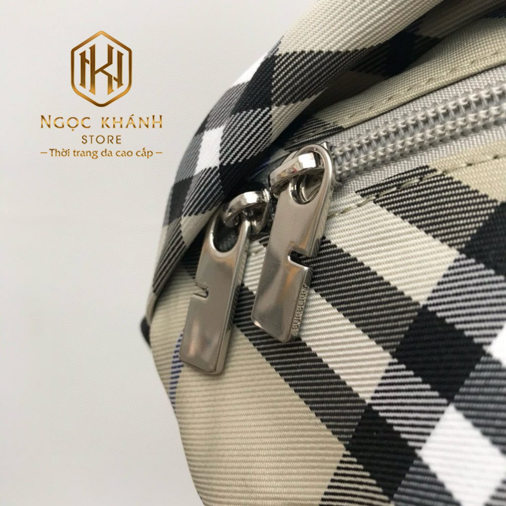 Tui deo ngục nam burberry