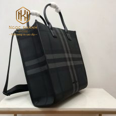 Túi xách nam Burberry