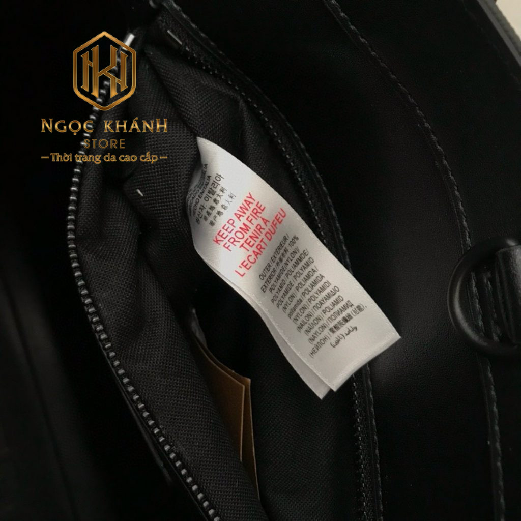 Túi xách nam Burberry