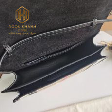 Túi xách nữ Burberry