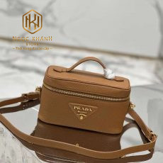 Túi xách nữ Prada