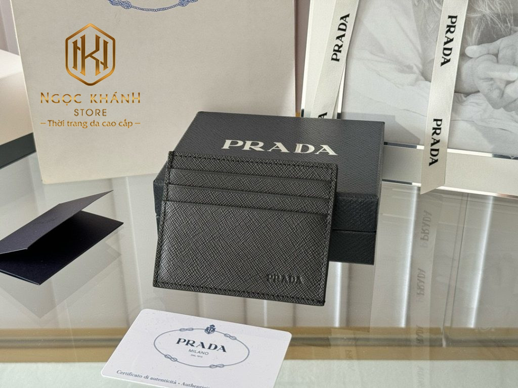 Ví đựng thẻ Prada