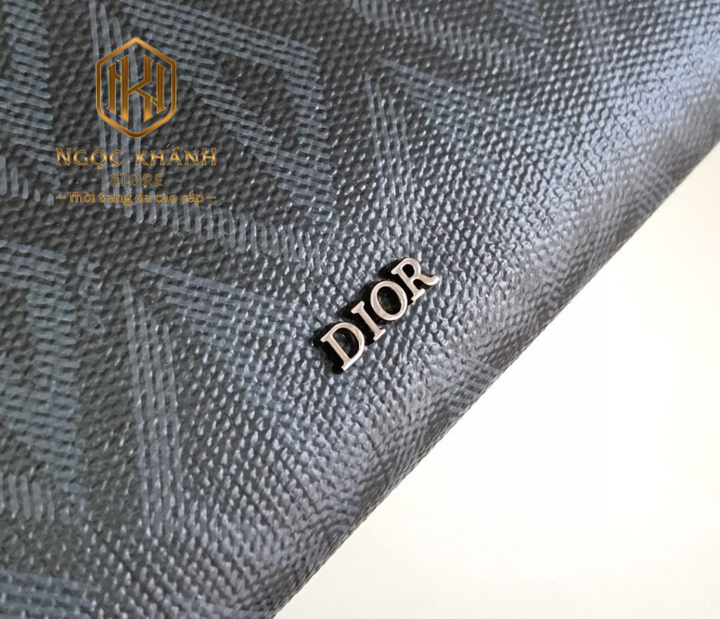 Ví nam Dior cầm tay