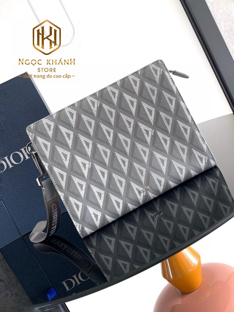 Ví nam Dior cầm tay