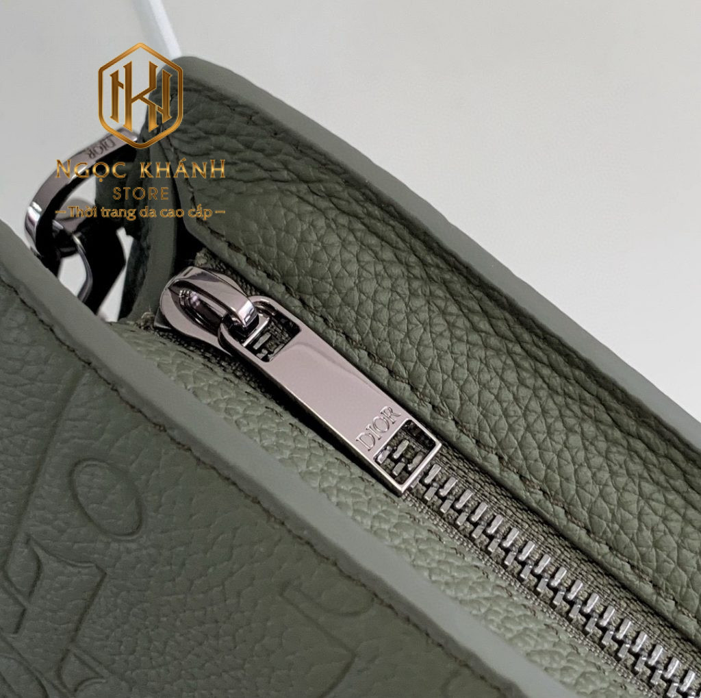 Ví nam Dior cầm tay