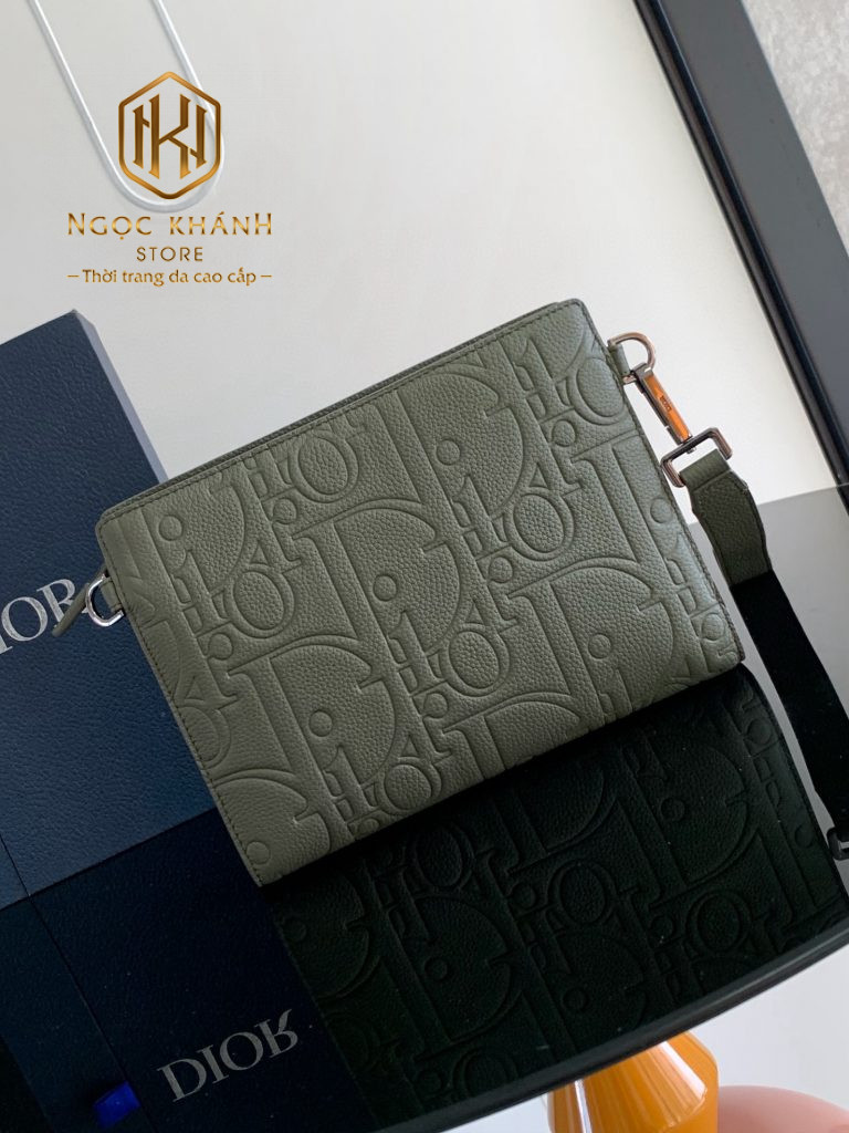 Ví nam Dior cầm tay
