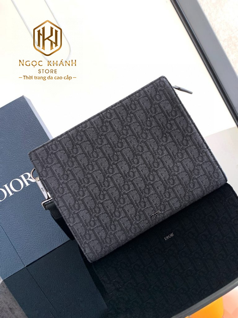 Ví nam Dior cầm tay