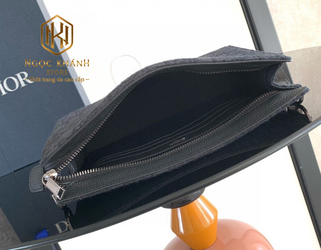 Ví nam Dior cầm tay