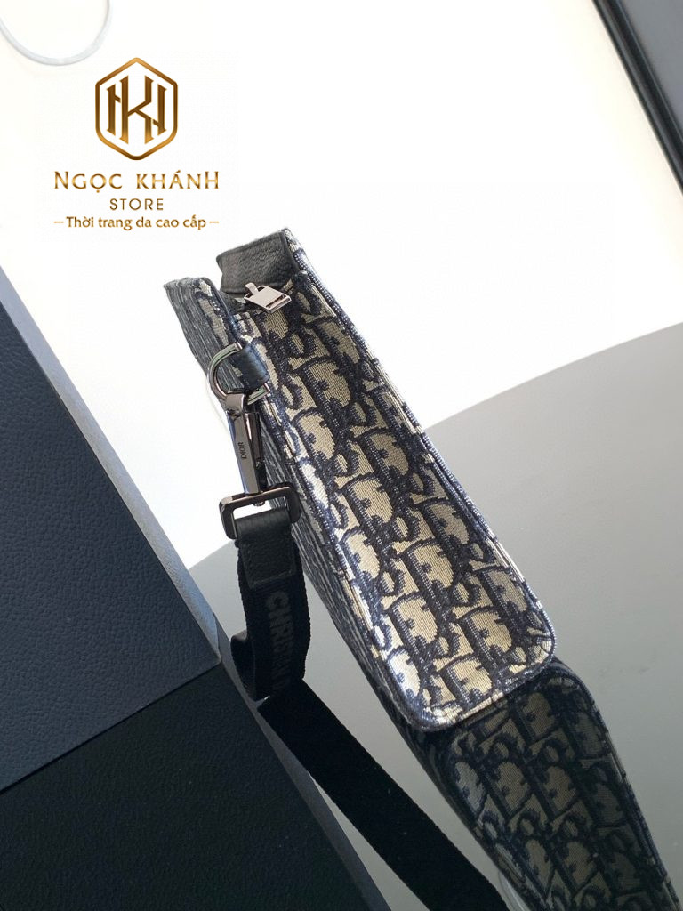 VÍ NAM DIOR CẦM TAY