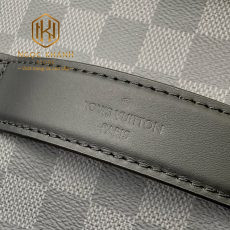 Ví nam Louis Vuitton