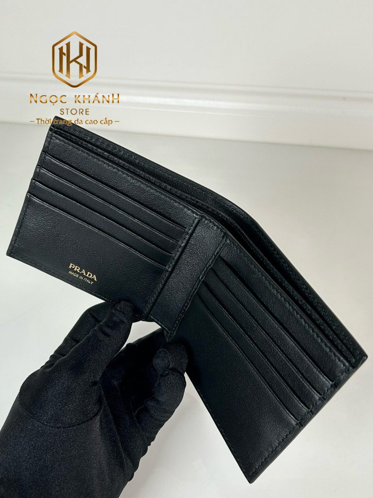 Ví nam Prada bỏ túi