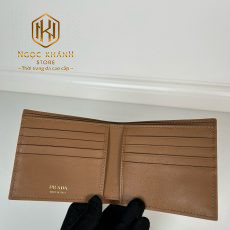 Ví nam Prada bỏ túi