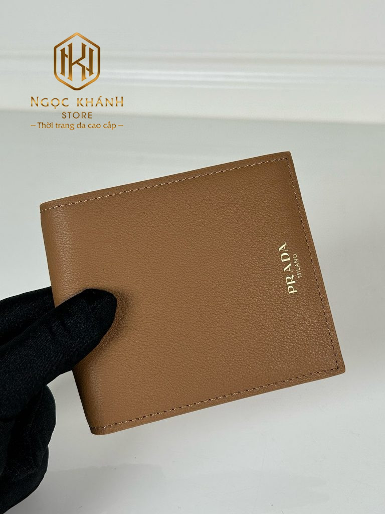 Ví nam Prada bỏ túi