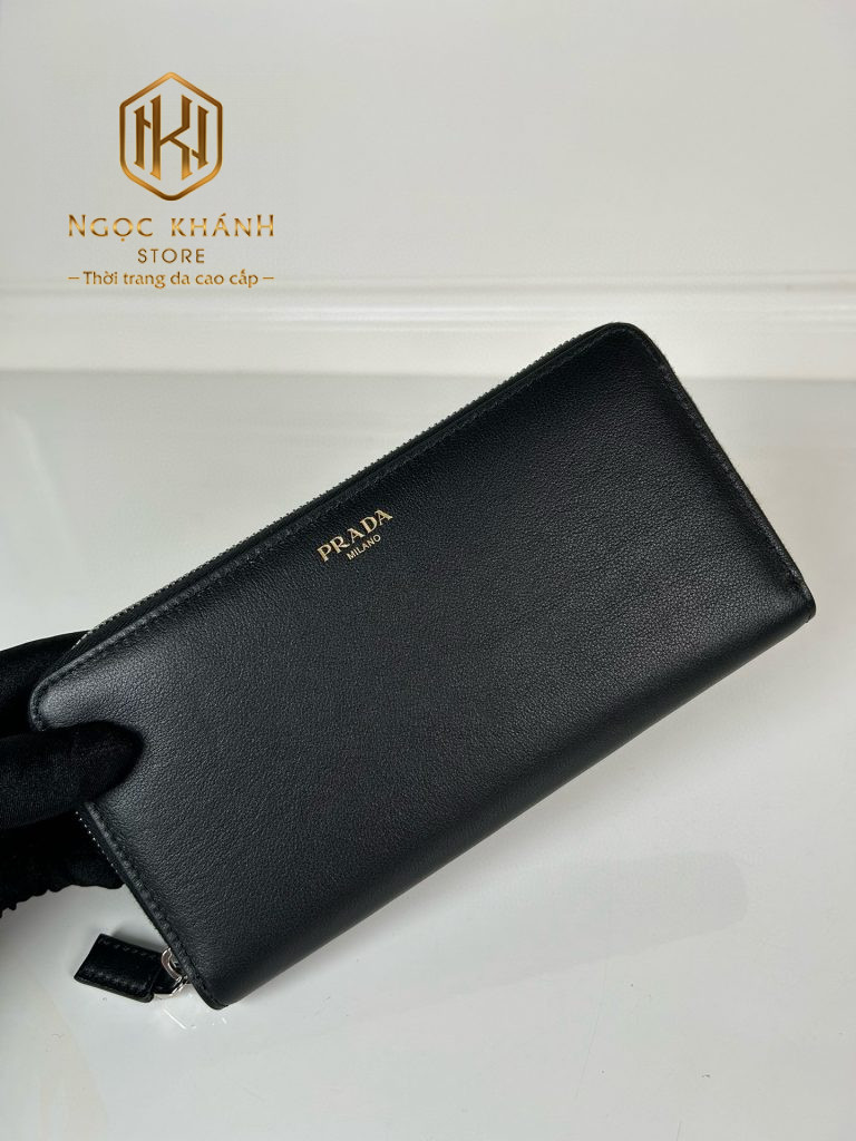 Ví nam Prada cầm tay