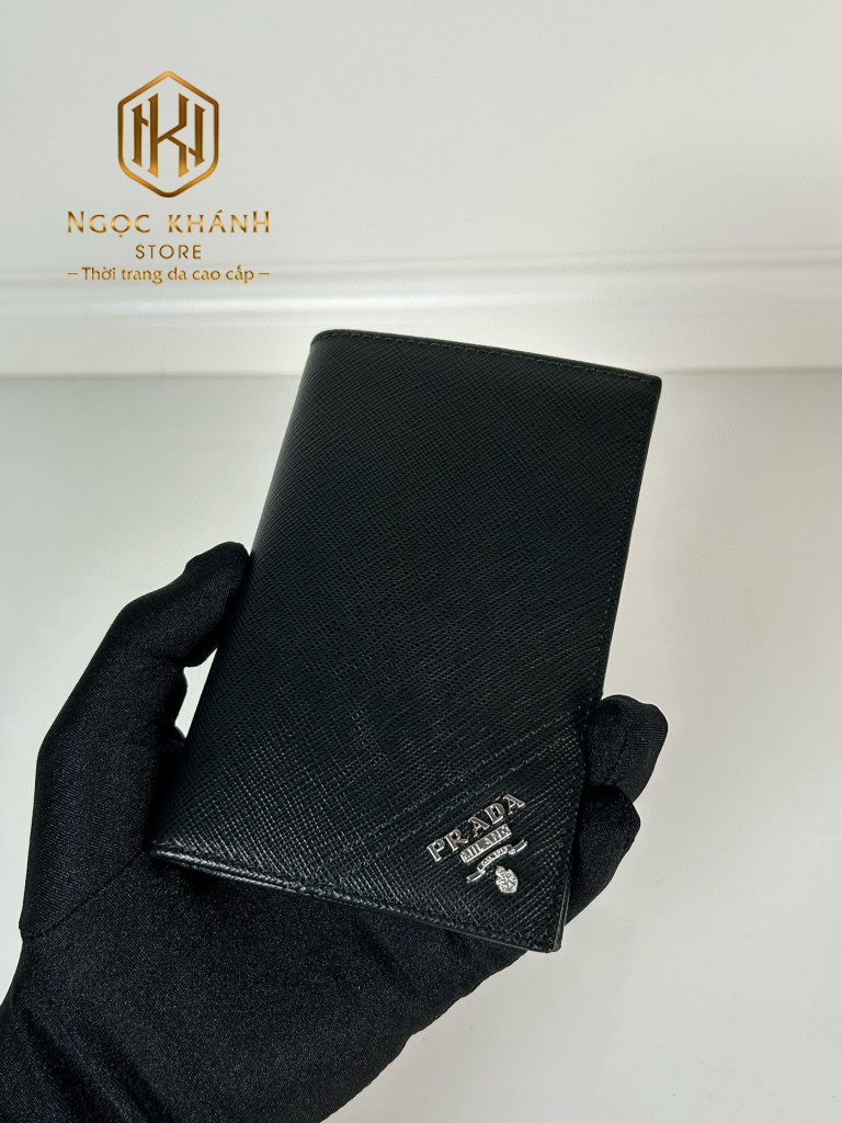 Ví nam Prada gấp đứng