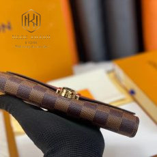 Ví nữ Louis Vuitton