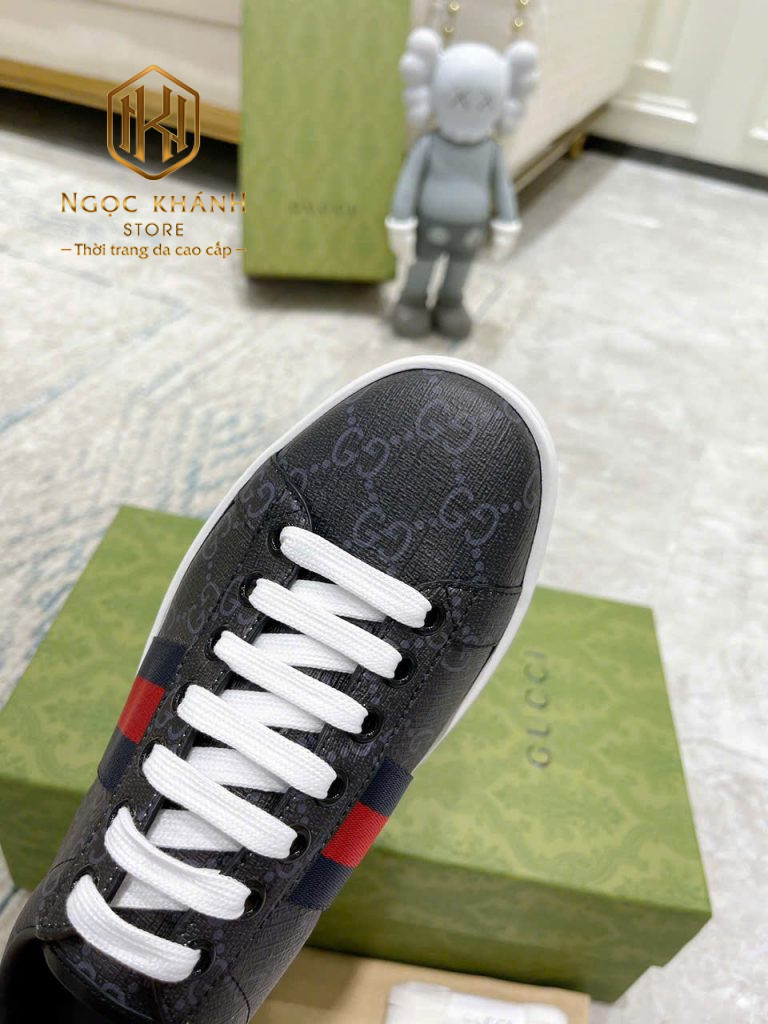 Giày nam Gucci màu xám