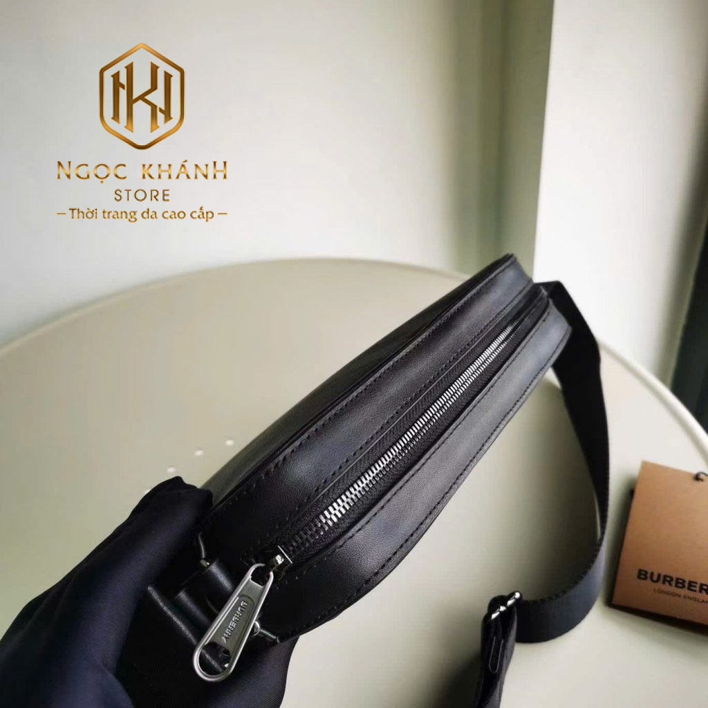 Túi đeo chéo nam Burberry
