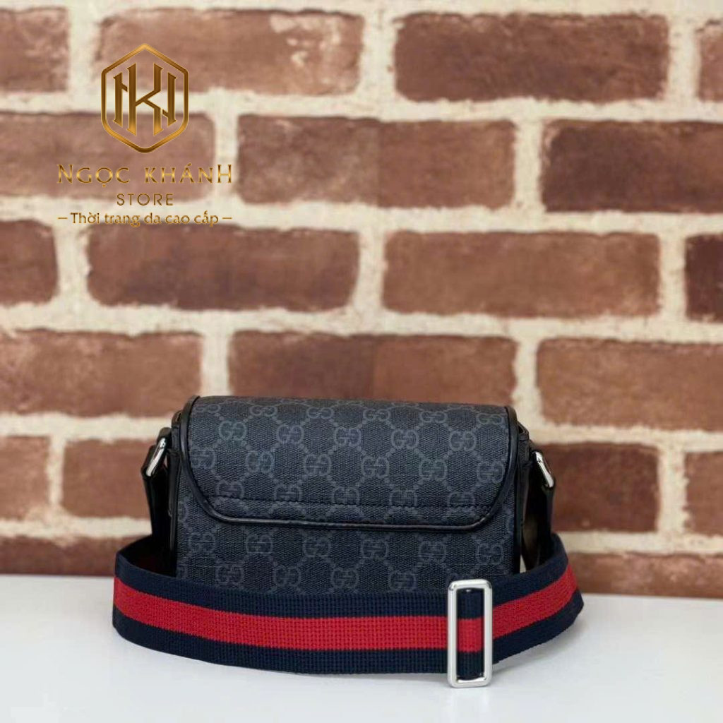 Túi đeo chéo nam Gucci