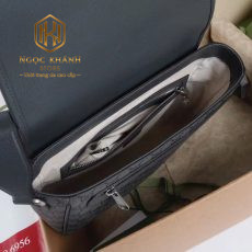 Túi đeo chéo nam Gucci