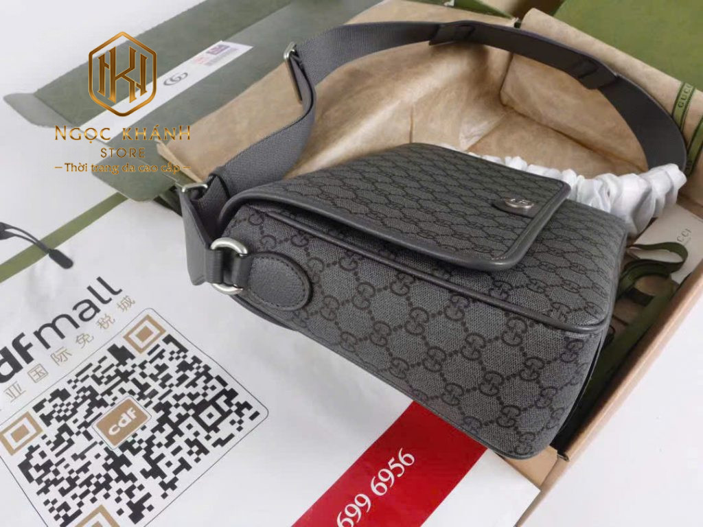 Túi đeo chéo nam Gucci
