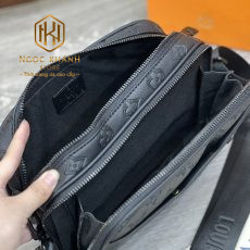Túi đeo chéo nam Louis Vuitton