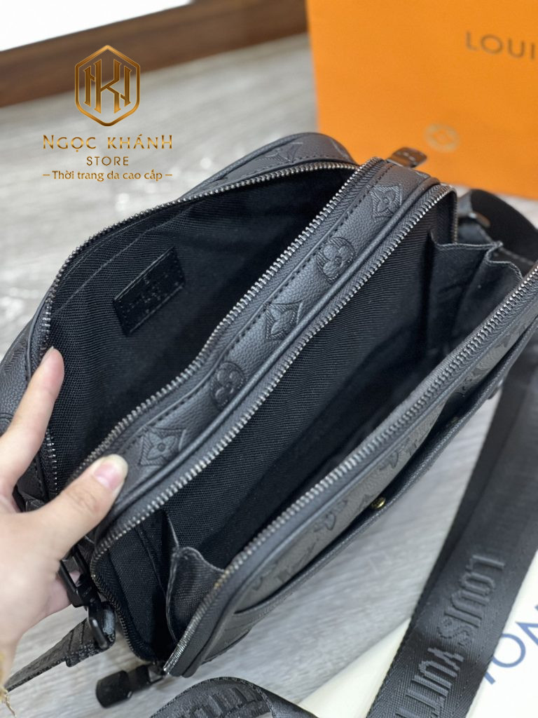 Túi đeo chéo nam Louis Vuitton