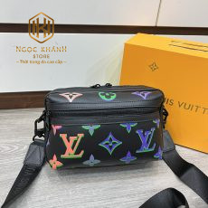 Túi đeo chéo nam Louis Vuitton