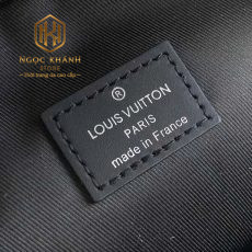 Túi đeo chéo nam Louis Vuitton